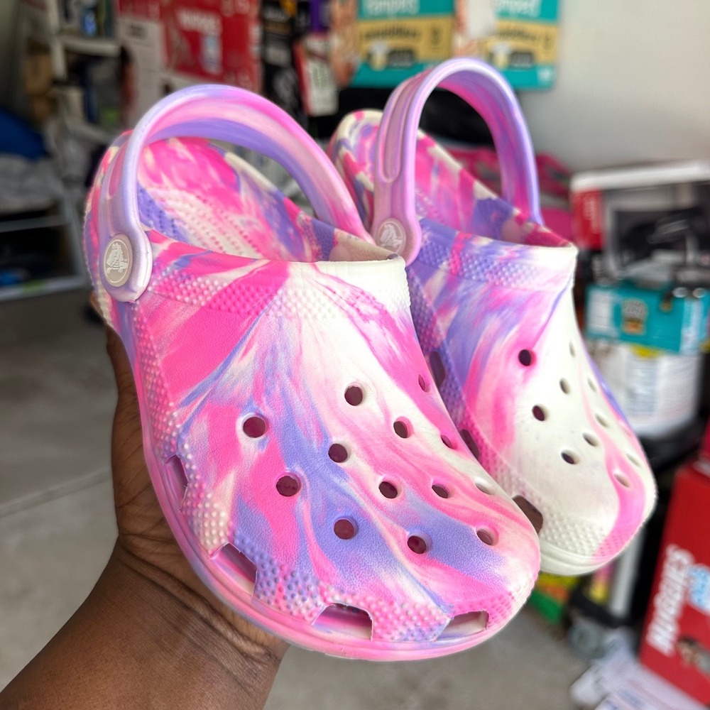 CROCS KIDS CLASSIC MARBLED TYE DYE CLOGS Little Girl Size J1 Pink Crush/Purple - Picture 11 of 12